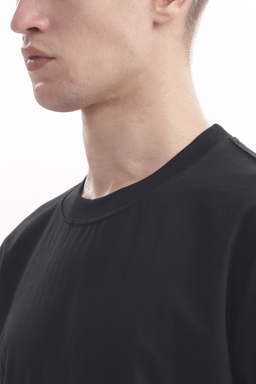 Black plain 210 GSM Premium Cotton Oversized T-Shirt – Unisex Comfort Fit