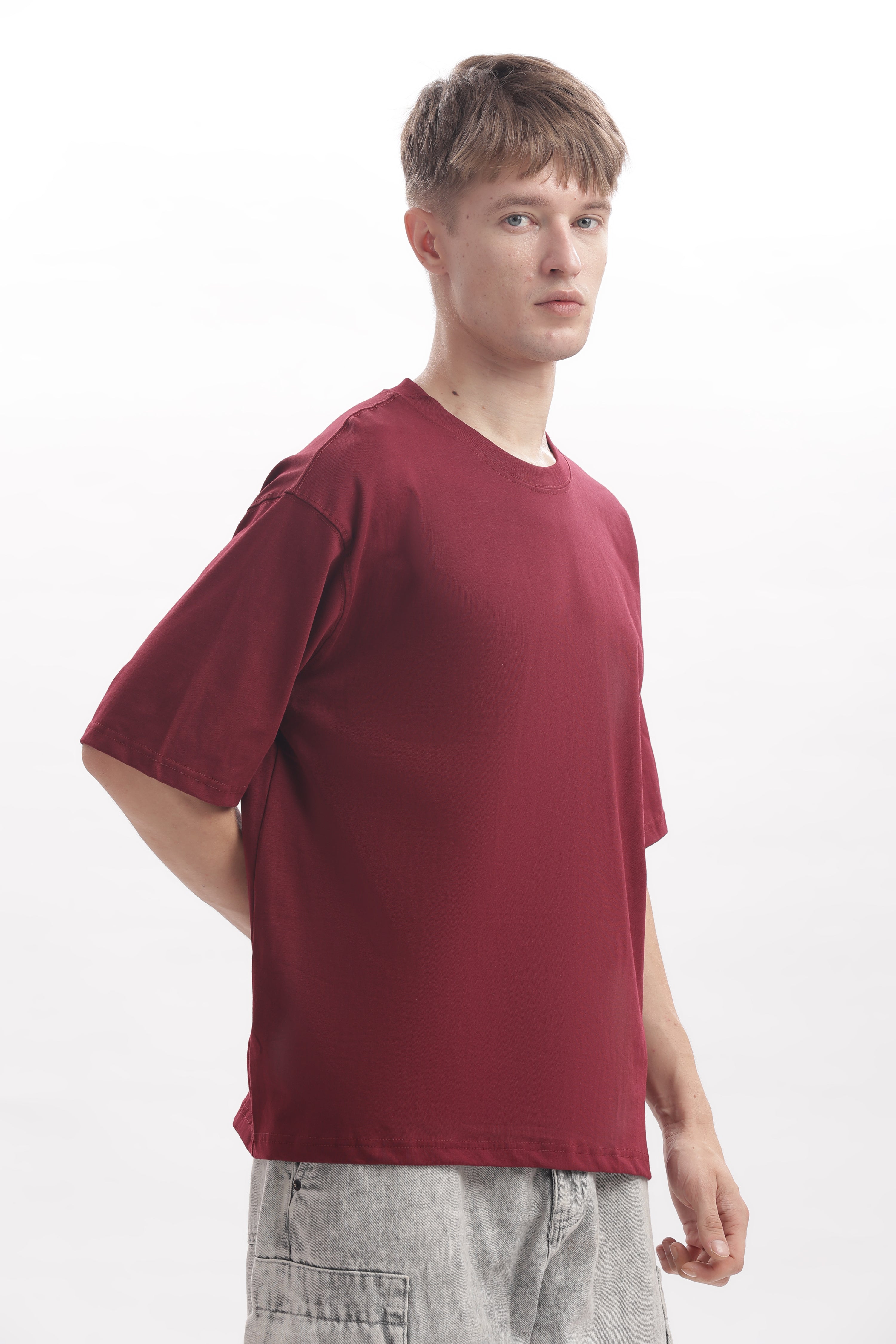 Maroon plain 210 GSM Premium Cotton Oversized T-Shirt – Unisex Comfort Fit